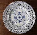 Jingdezhen Blue & White Porcelain Lace Footed Serving Platter — Fruit Bowl, Dessert & Fish Plate