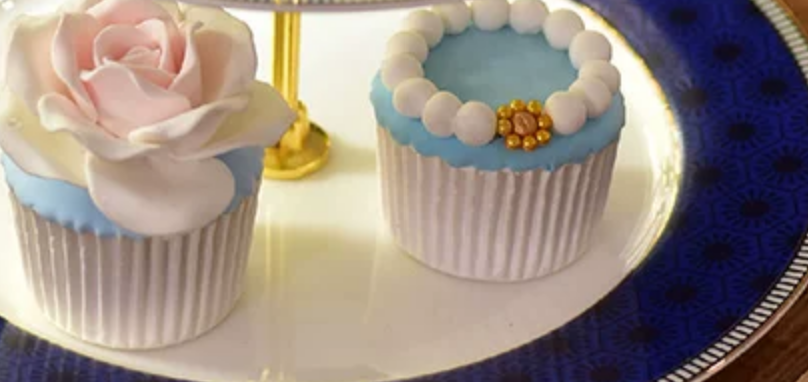3-Tier English Blue Floral Porcelain Cake Stand — Afternoon Tea Dessert & Fruit Display