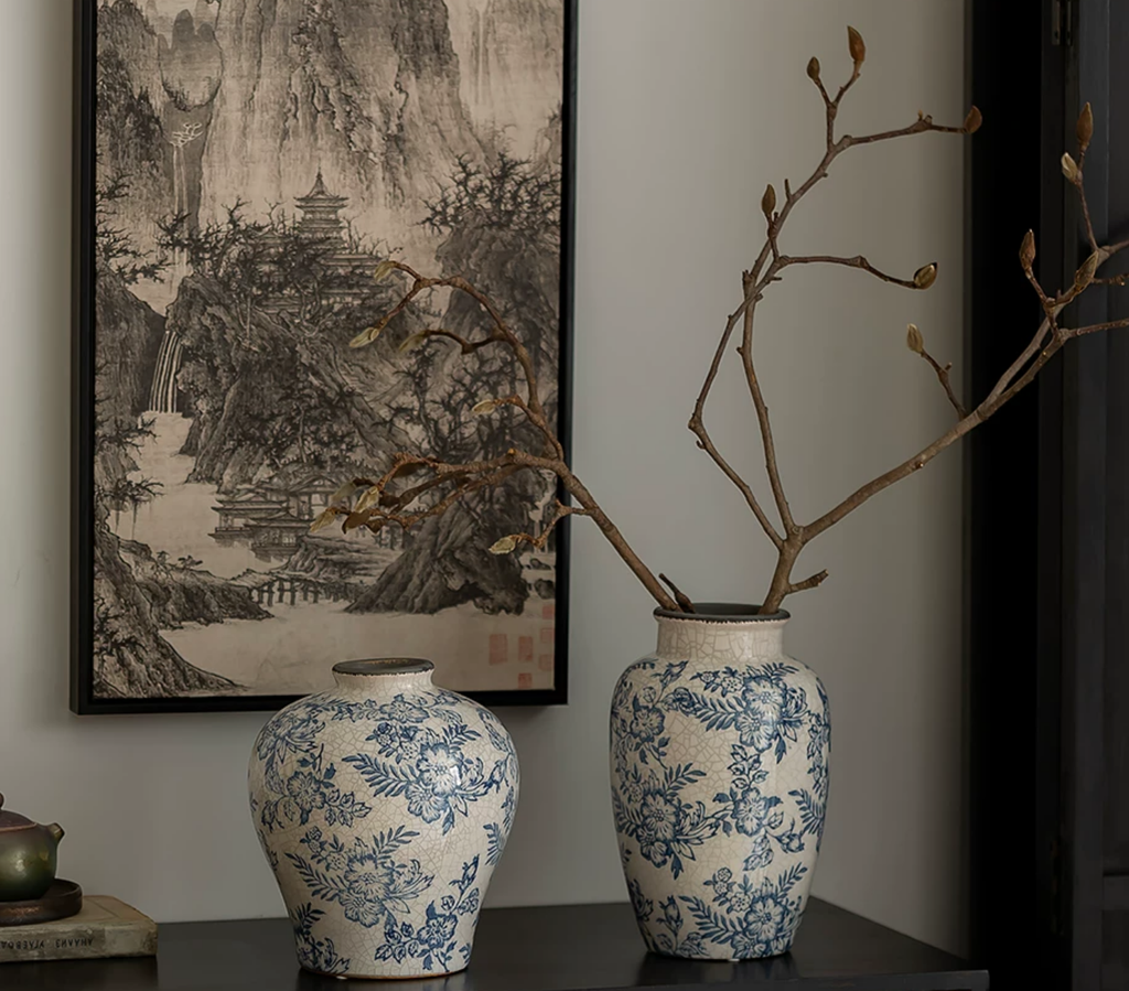 Blue & White Floral Ceramic Vase – Living Room Flower Arrangement Collection