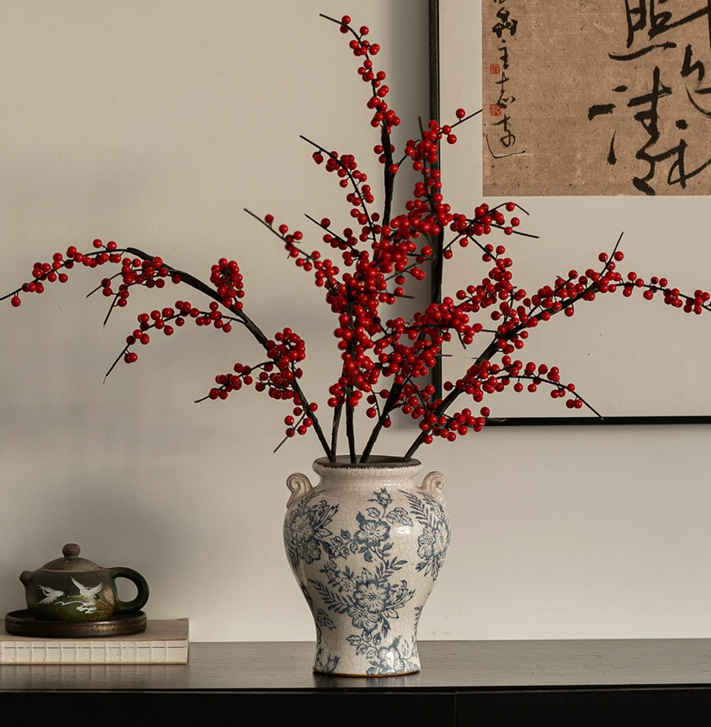 Blue & White Floral Ceramic Vase – Living Room Flower Arrangement Collection