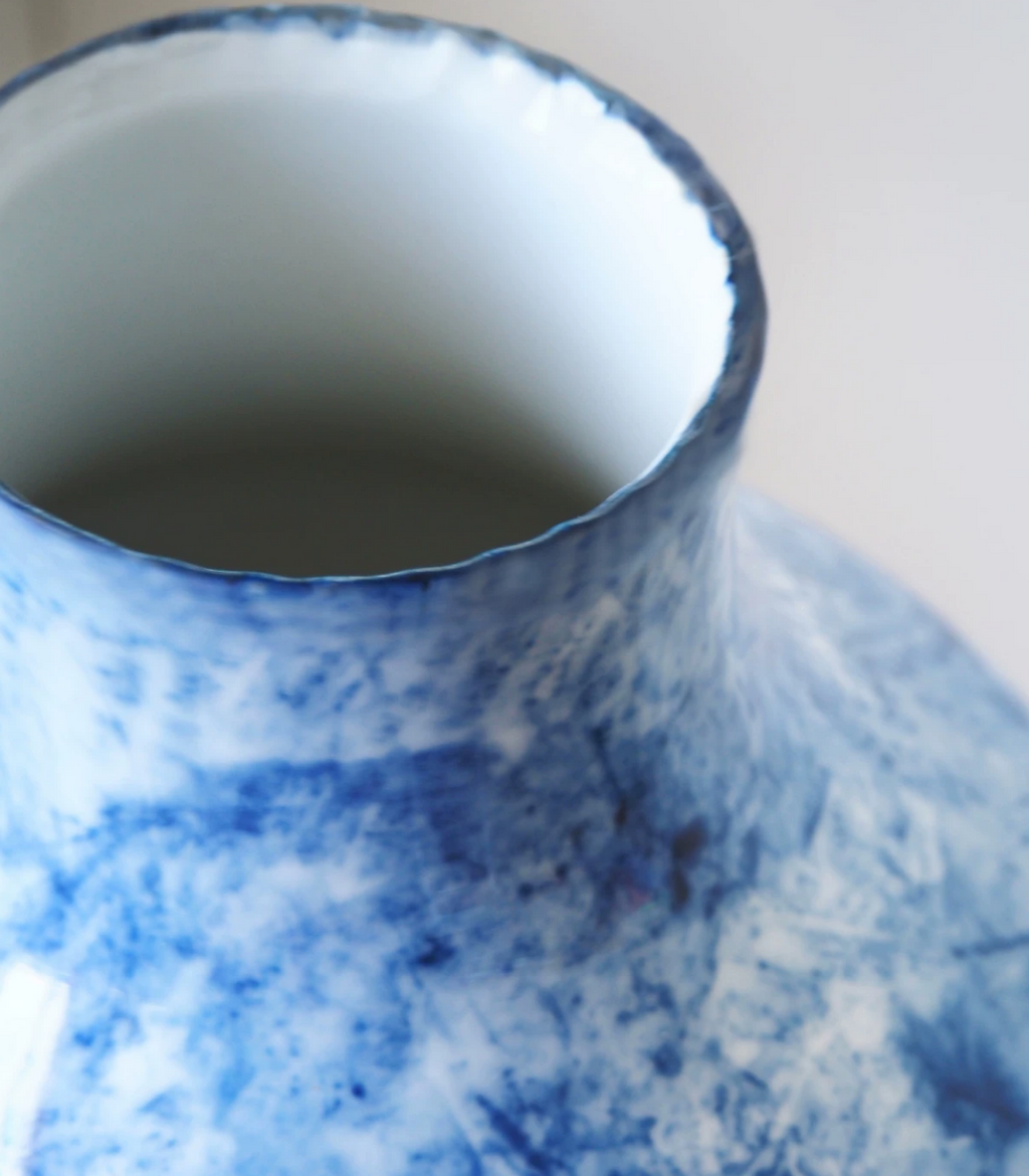 Blue cloud ceramic vase side profile