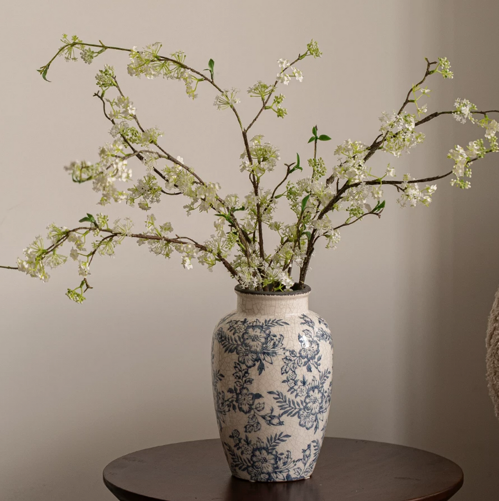 Blue & White Floral Ceramic Vase – Living Room Flower Arrangement Collection